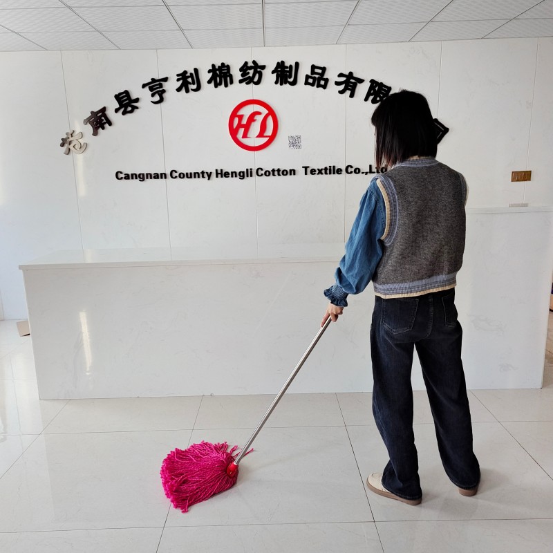 Plastic Socket Wet Mop
